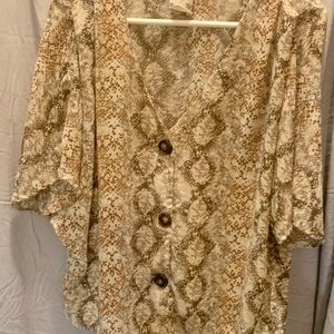 Blu pepper boutique blouse